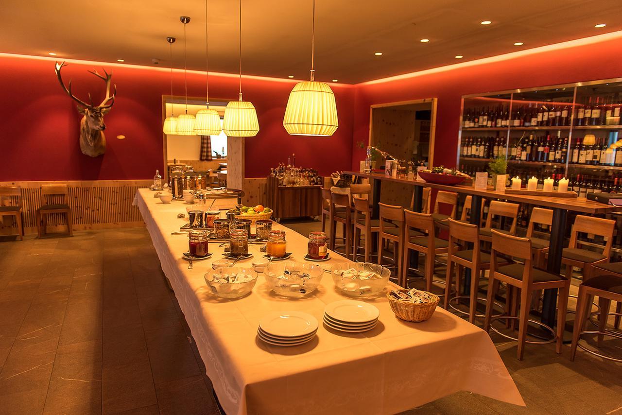 Romantik Hotel Muottas Muragl Samedan Dış mekan fotoğraf